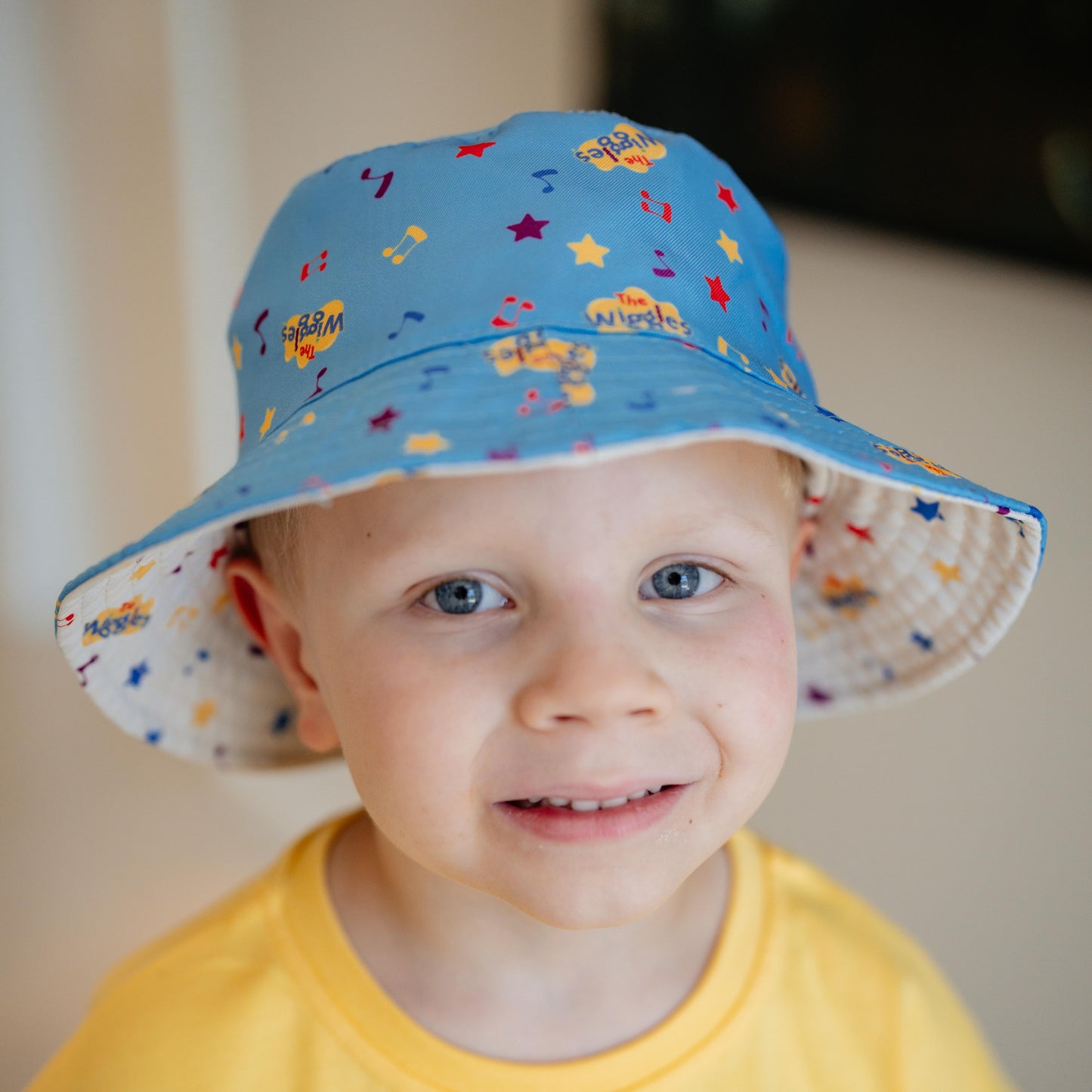 Children's Reversable Bucket hat Blue/White
