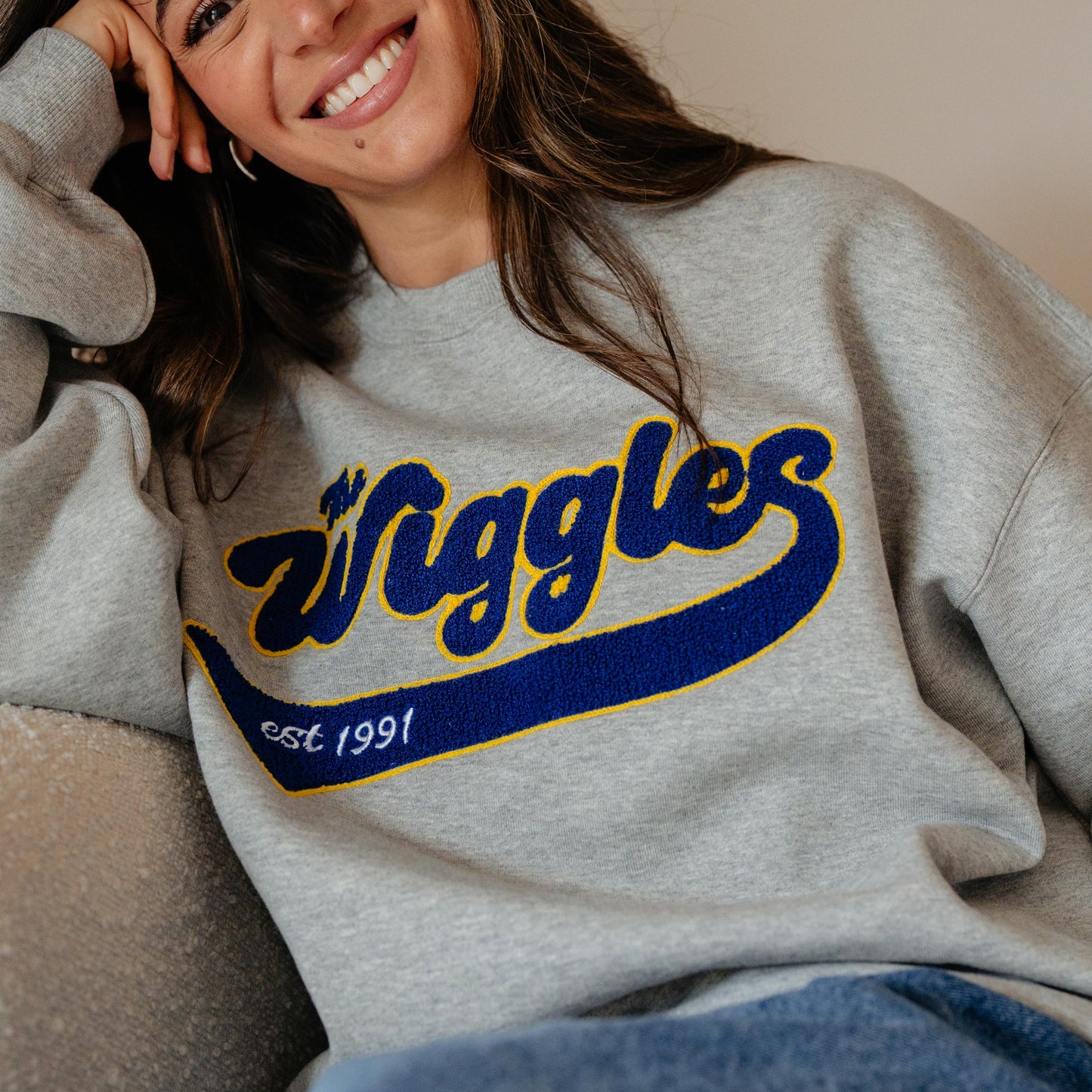 Wiggles Retro Crewneck - Grey